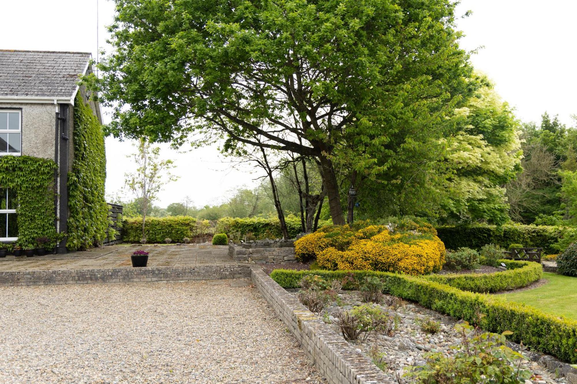 Fitz Of Inch Hotel Stradbally  Exterior photo